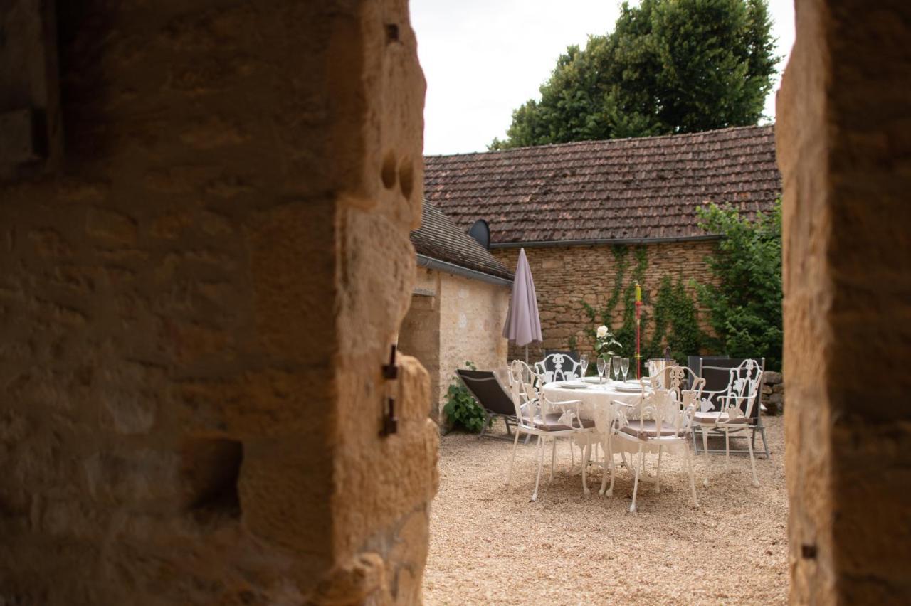 Le Manoir De Carlucet Gite Saint-Crépin-et-Carlucet Exterior foto