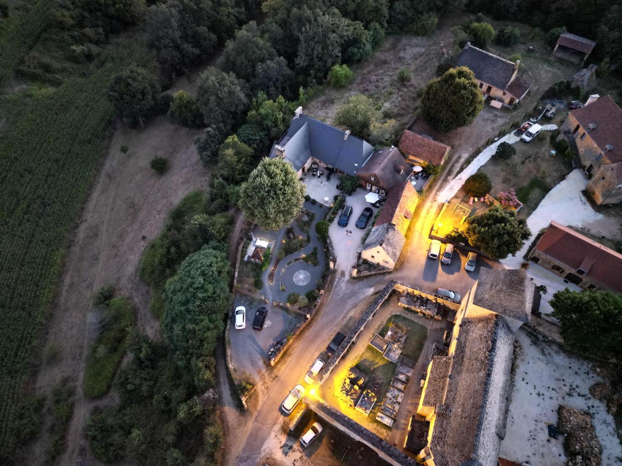 Le Manoir De Carlucet Gite Saint-Crépin-et-Carlucet Exterior foto